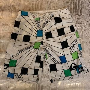 BOGO🆓 | Quicksilver Men's Board Shorts Size S/M